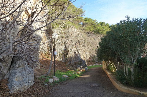 Photo 22 - 1 bedroom Apartment in Narbonne with swimming pool and sea view