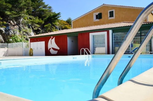 Foto 1 - Apartamento de 1 quarto em Narbonne com piscina e vistas do mar