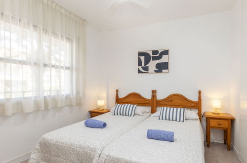 Foto 5 - Apartment mit 1 Schlafzimmer in Salou mit schwimmbad und garten