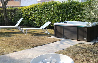 Photo 2 - 3 bedroom House in Lazise with garden and hot tub