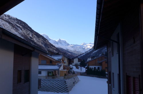 Foto 27 - Appartamento con 2 camere da letto a Täsch con vista sulle montagne