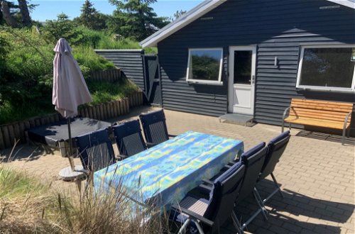 Foto 2 - Casa de 3 habitaciones en Rindby Strand con terraza y sauna