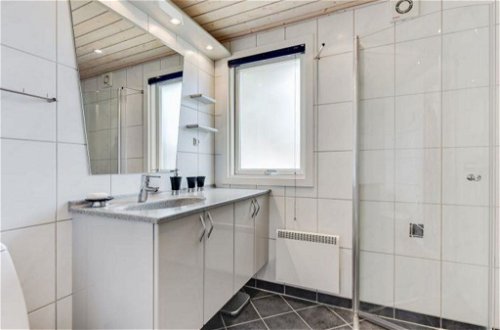 Photo 14 - Maison de 3 chambres à Rindby Strand avec terrasse et sauna