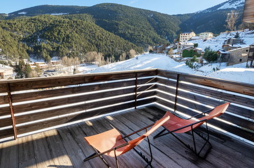 Photo 2 - Maison de 2 chambres à Alp avec jardin et vues sur la montagne