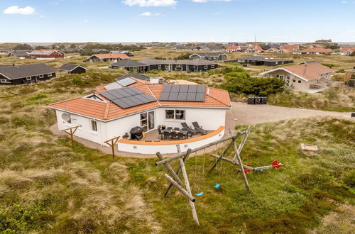 Photo 24 - Maison de 4 chambres à Klitmøller avec piscine privée et terrasse