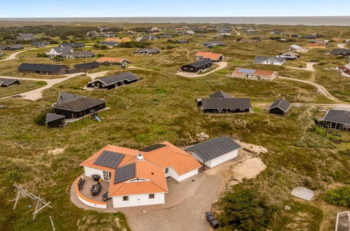 Foto 33 - Haus mit 4 Schlafzimmern in Klitmøller mit privater pool und terrasse