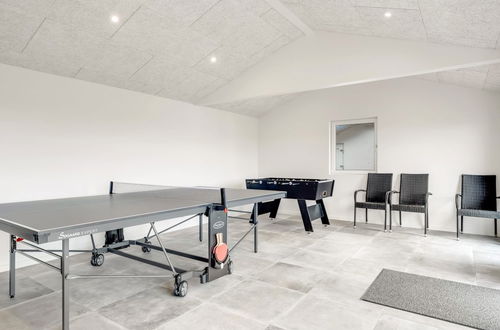Photo 12 - Maison de 4 chambres à Klitmøller avec piscine privée et terrasse