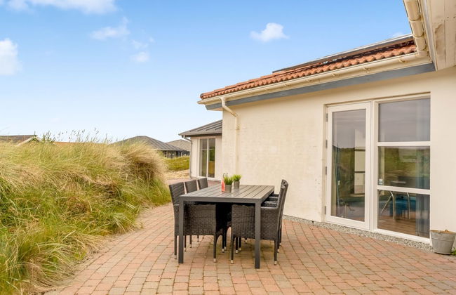 Casa de 4 quartos em Klitmøller com piscina privada e terraço - Foto 28