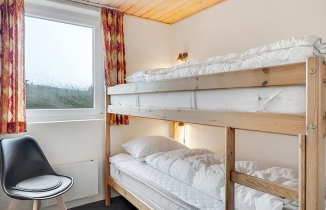 Casa de 4 quartos em Klitmøller com piscina privada e terraço - Foto 8