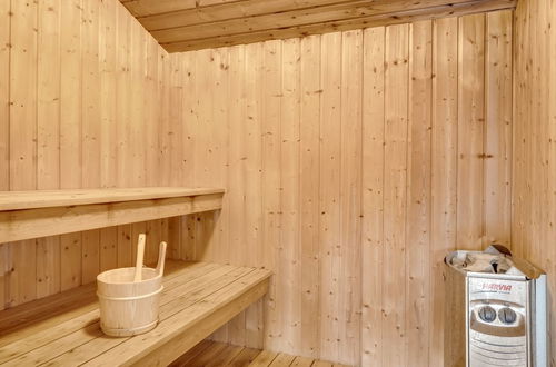 Photo 19 - Maison de 4 chambres à Klitmøller avec piscine privée et terrasse
