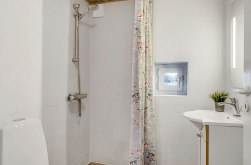 Photo 11 - Maison de 4 chambres à Klitmøller avec piscine privée et terrasse