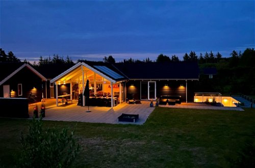 Foto 31 - Casa de 4 habitaciones en Blokhus con piscina privada y terraza
