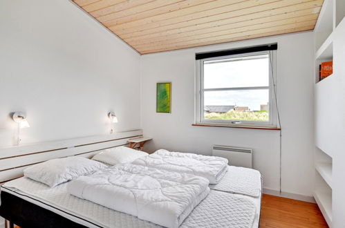 Photo 15 - 4 bedroom House in Hvide Sande with terrace and sauna