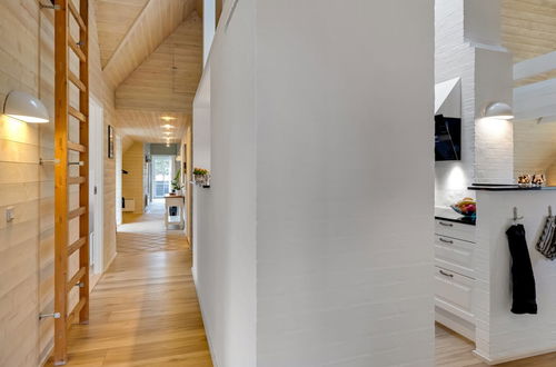Photo 2 - 4 bedroom House in Blåvand with terrace and sauna