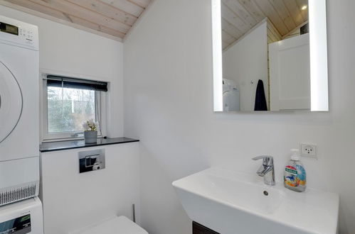 Foto 15 - Casa con 4 camere da letto a Væggerløse con sauna