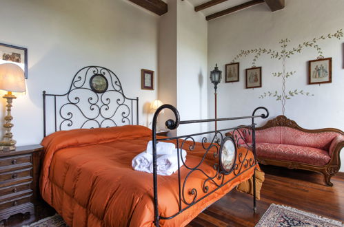 Photo 17 - 3 bedroom House in Cortona with swimming pool and garden