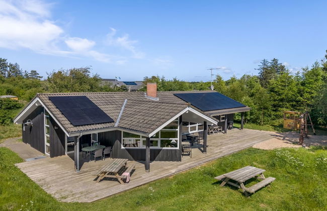 Casa de 4 quartos em Hirtshals com terraço e sauna - Foto 1