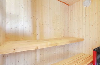 Photo 3 - 3 bedroom House in Harrerenden with terrace and sauna