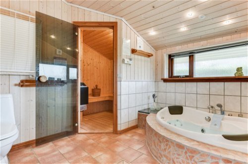 Foto 17 - Casa de 3 quartos em Vinderup com terraço e sauna