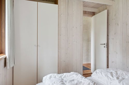 Photo 13 - Maison de 3 chambres à Højby avec terrasse et sauna