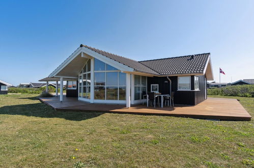 Photo 28 - Maison de 4 chambres à Harrerenden avec terrasse et sauna