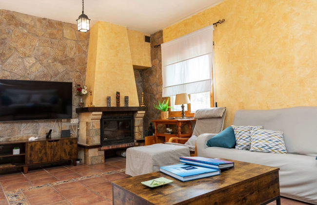 Casa de 5 quartos em Maçanet de la Selva com piscina privada e jardim - Foto 4