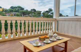 Photo 3 - Maison de 4 chambres à Maçanet de la Selva avec piscine privée et jardin