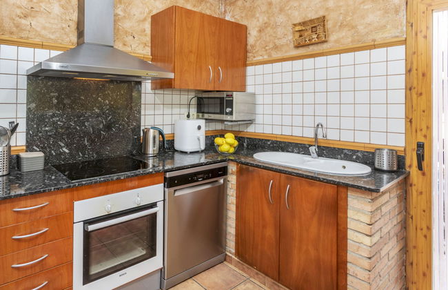 Casa de 5 quartos em Maçanet de la Selva com piscina privada e jardim - Foto 11