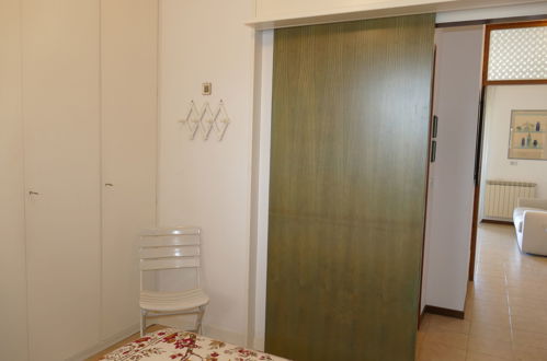 Foto 17 - Apartamento de 1 habitación en Riva Ligure con vistas al mar