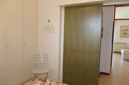 Foto 17 - Apartamento de 1 quarto em Riva Ligure com jardim