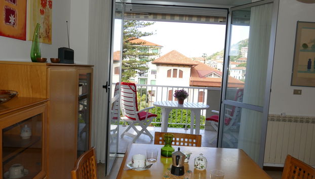 Appartement de 2 chambres à Riva Ligure avec jardin - Photo 2