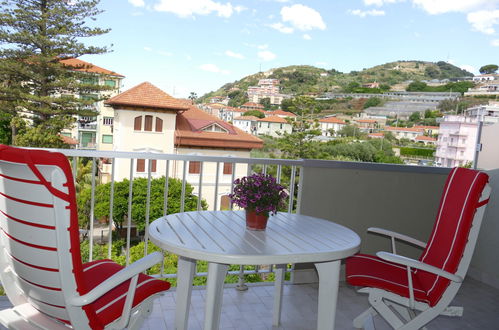 Foto 2 - Apartamento de 1 quarto em Riva Ligure com jardim