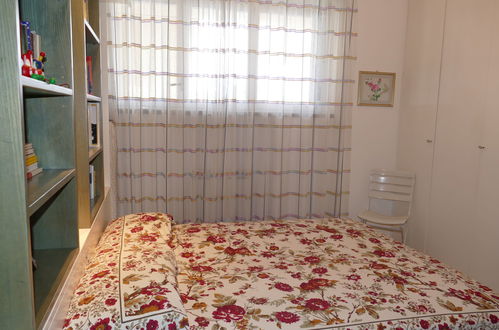 Foto 16 - Apartamento de 1 quarto em Riva Ligure com jardim