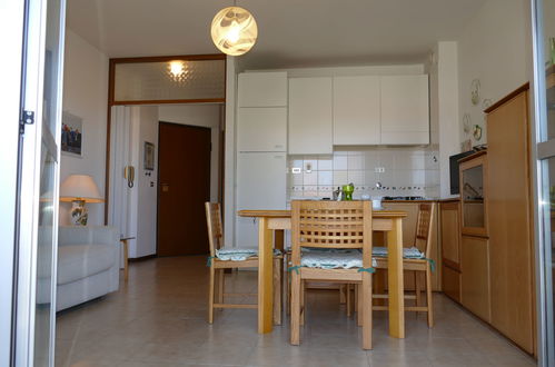 Foto 8 - Apartamento de 1 habitación en Riva Ligure con jardín