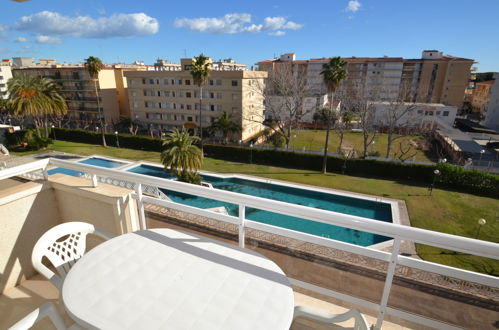 Foto 2 - Apartamento de 1 quarto em Vila-seca com piscina e vistas do mar