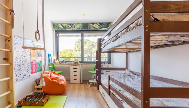 Casa de 4 quartos em Torredembarra com jardim e terraço - Foto 5