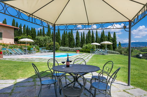 Foto 4 - Appartamento con 1 camera da letto a Cerreto Guidi con piscina e giardino