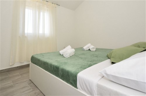 Foto 30 - Casa con 5 camere da letto a Benkovac con piscina privata e vista mare