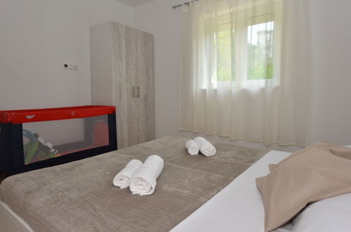 Photo 27 - Maison de 5 chambres à Benkovac avec piscine privée et vues à la mer