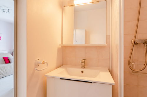 Foto 11 - Apartment mit 1 Schlafzimmer in Cabourg mit blick aufs meer