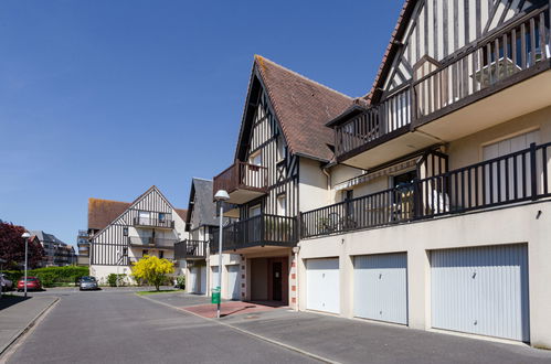 Photo 16 - 1 bedroom Apartment in Cabourg with sea view