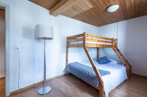 Foto 8 - Appartamento con 2 camere da letto a Lantsch/Lenz con vista sulle montagne