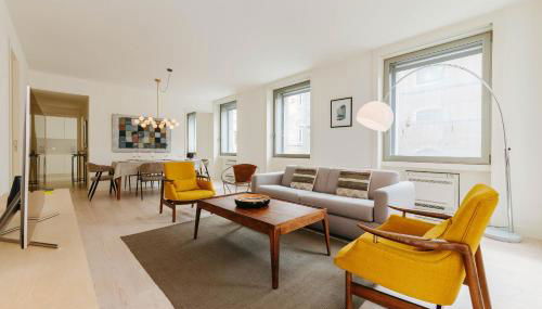 Lady Madonna in Lisboa Ciudad - Foto 4