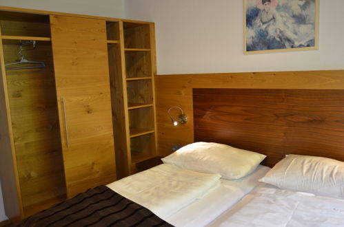 Foto 5 - Apartamento de 1 habitación en Kappl con sauna y vistas a la montaña