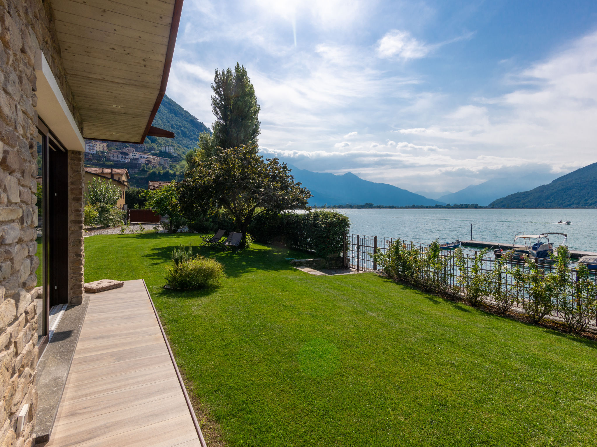 Foto 10 - Casa con 4 camere da letto a Verceia con terrazza e vista sulle montagne