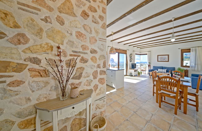 Casa de 4 quartos em Calp com piscina privada e jardim - Foto 6