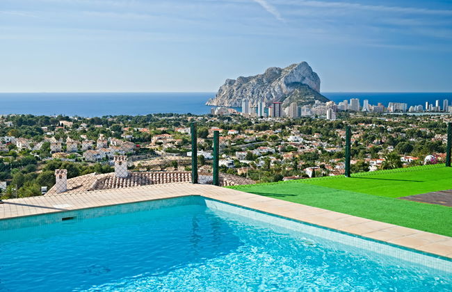 Casa de 4 quartos em Calp com piscina privada e jardim - Foto 24