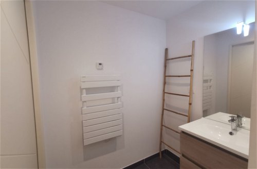 Foto 19 - Apartment mit 2 Schlafzimmern in Saint-Malo mit blick aufs meer