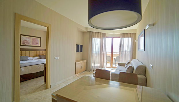 Holiday World Resort - Photo 3