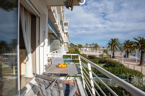 Foto 17 - Apartamento de 1 quarto em Saint-Laurent-du-Var com terraço e vistas do mar